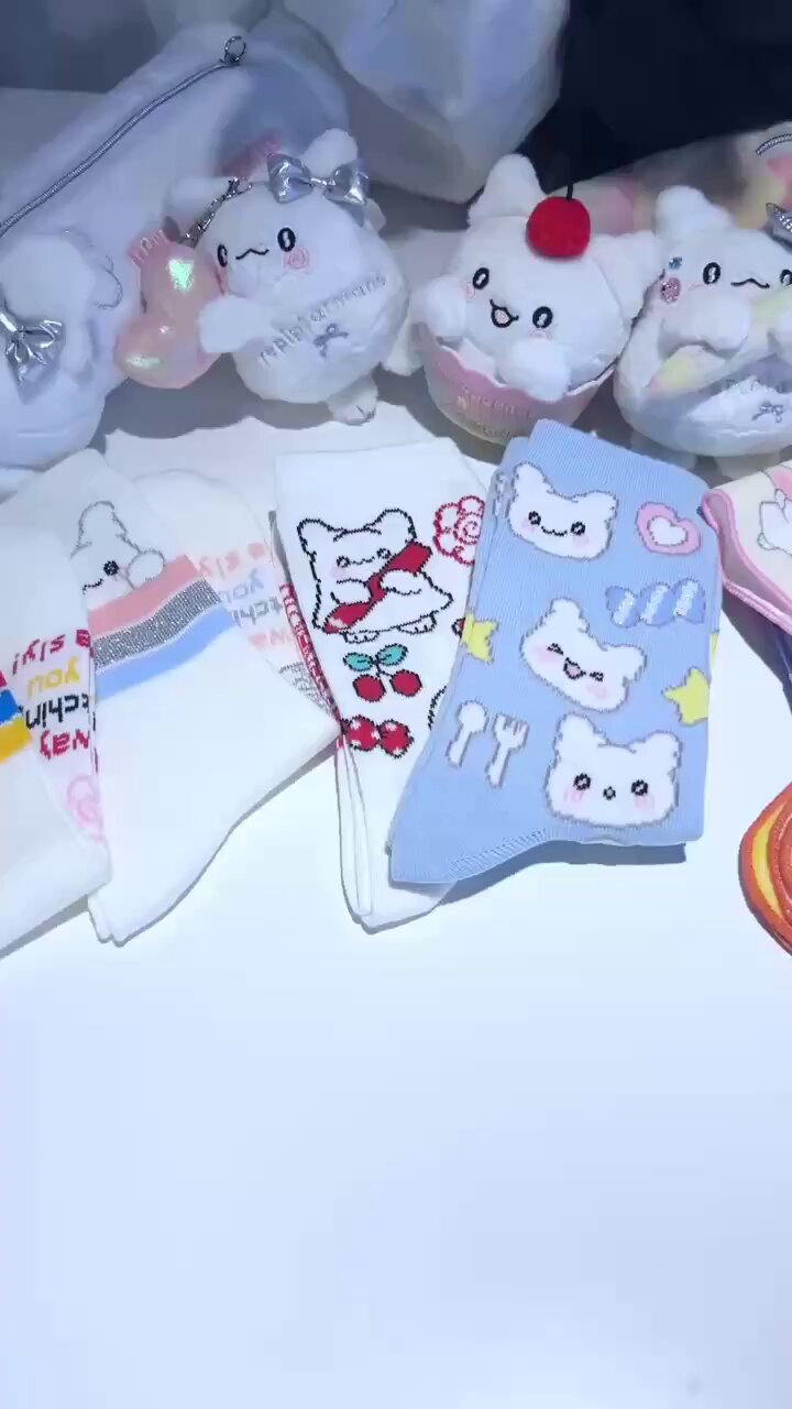 ローリーズファーム　Me% 幼稚園　10c REPIPI レピピ　マスコット ローリーズファーム Me% 幼稚園 10c REPIPI レピピ マスコット