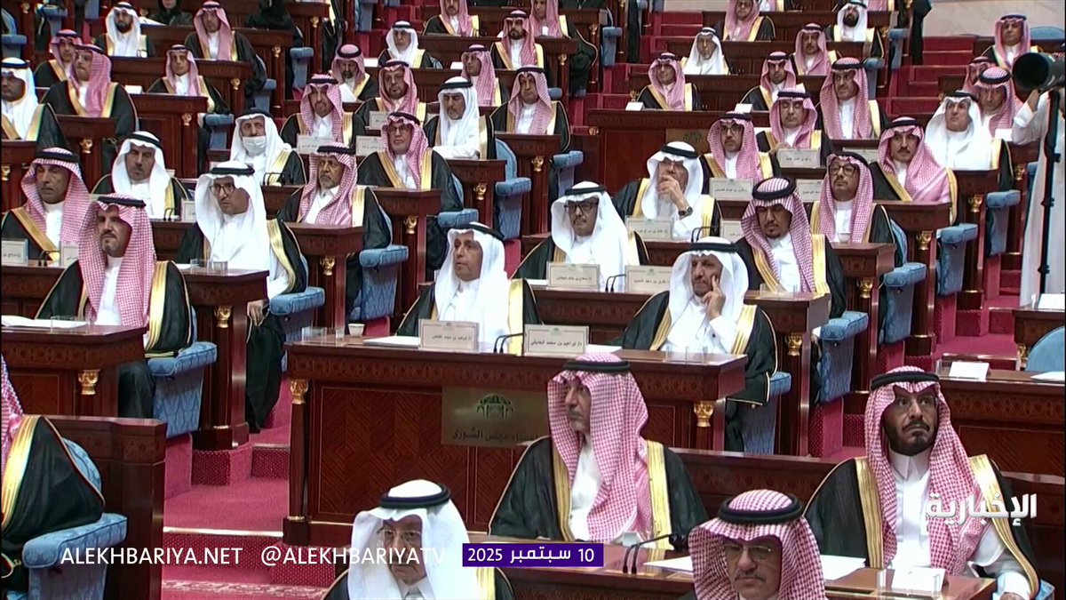 ولي العهد الأمير محمد بن سلمان: ارتفاع أسعار العقارات تسبب بارتفاع متوسط تكلفة السكن بالنسبة لدخل المواطن مما استدعى وضع سياسات لإعادة توازن القطاع العقاري #الخطاب_الملكي 