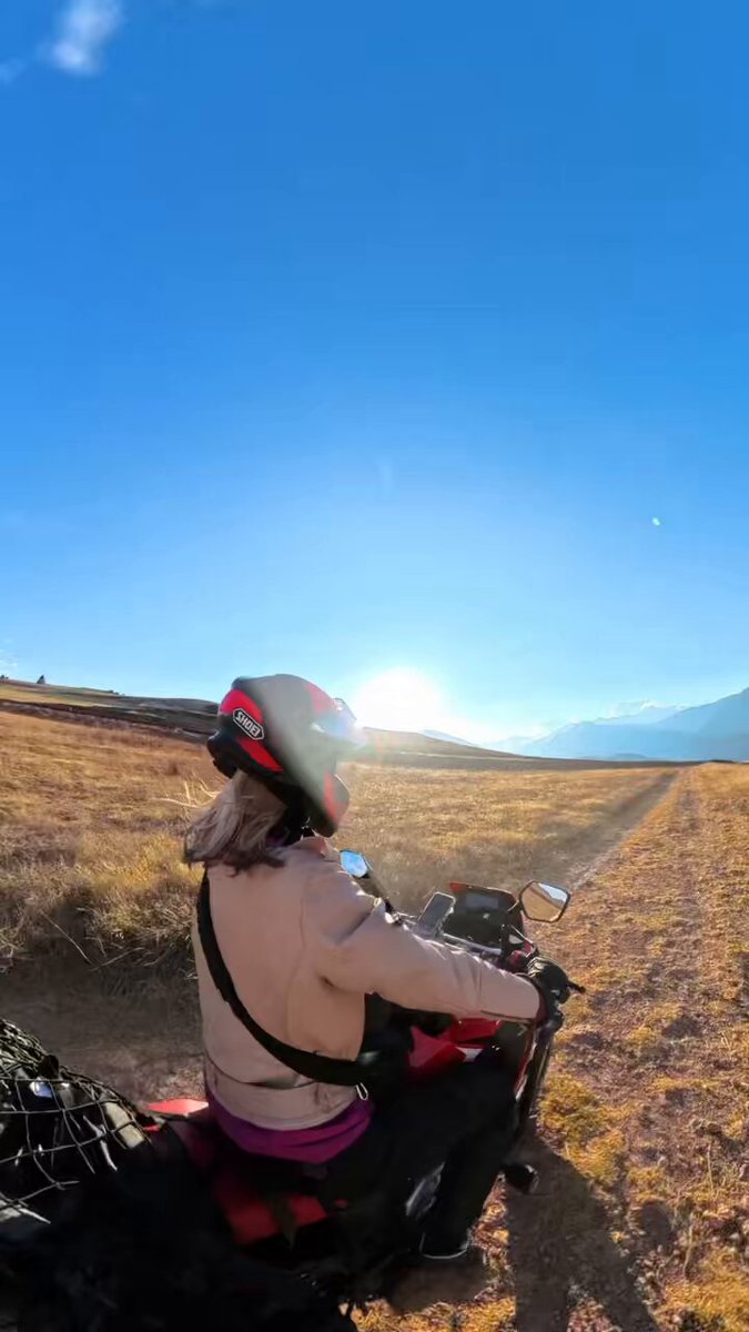はるかページ はるか180cm｜漫画「女ひとり、インドのヒマラヤでバイクに乗る