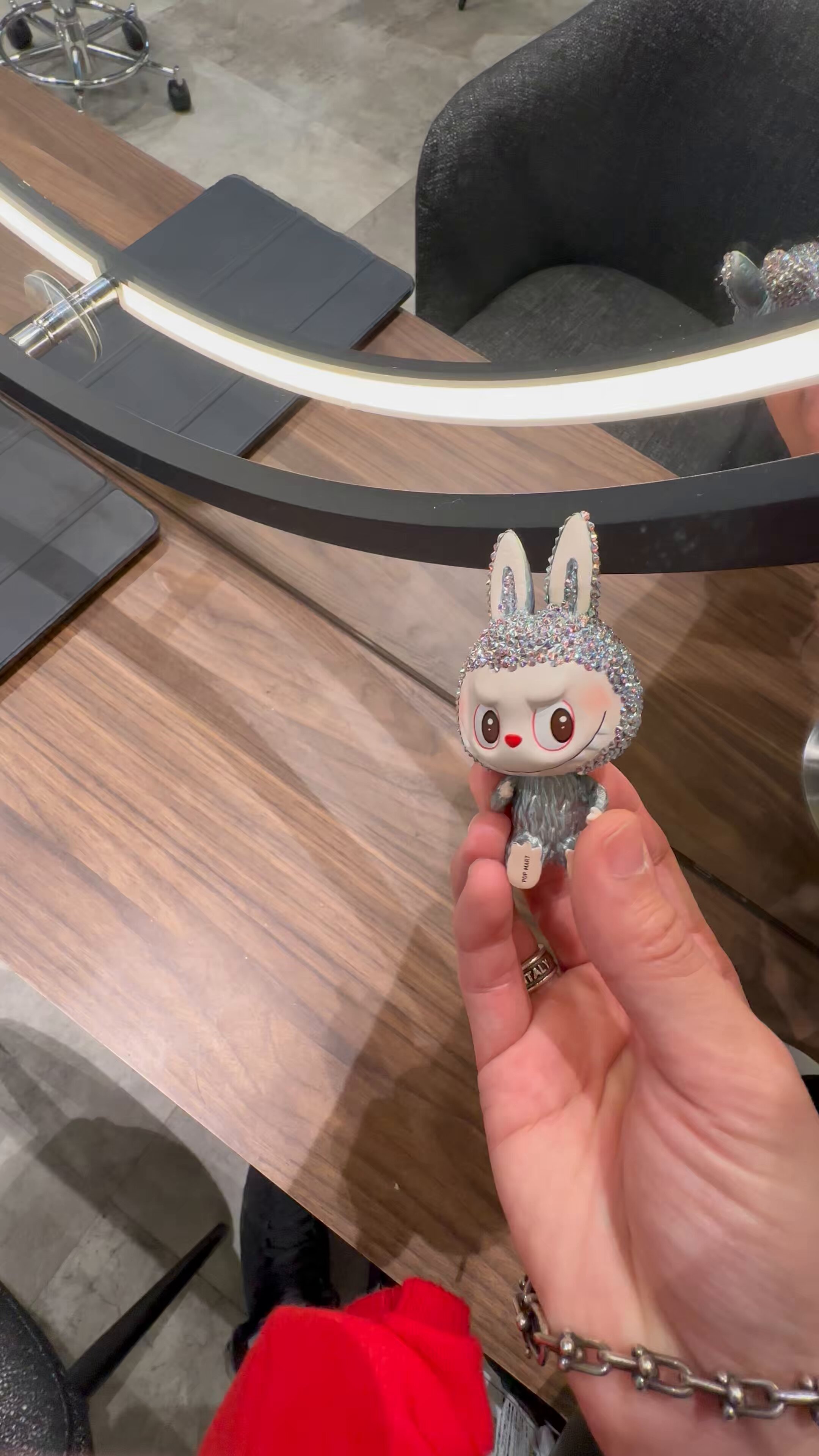 ラブブ正規品Haveａseat QUQUx スワロフスキーカスタマイズok 正規品labubuラブブHaveaseat DADAスワロフスキー 着せ替え付き