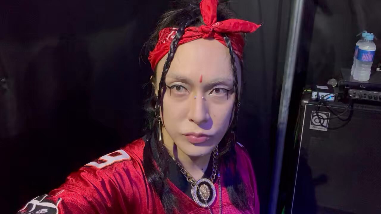 THE MADNA 朋 チェキ28枚 THE MADNA 朋 チェキ28枚 @TOMO_TheMADNA's video Tweet