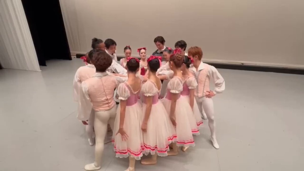pinkpinks13's video Tweet 吉本バレリーナ芸人 松浦景子kekke