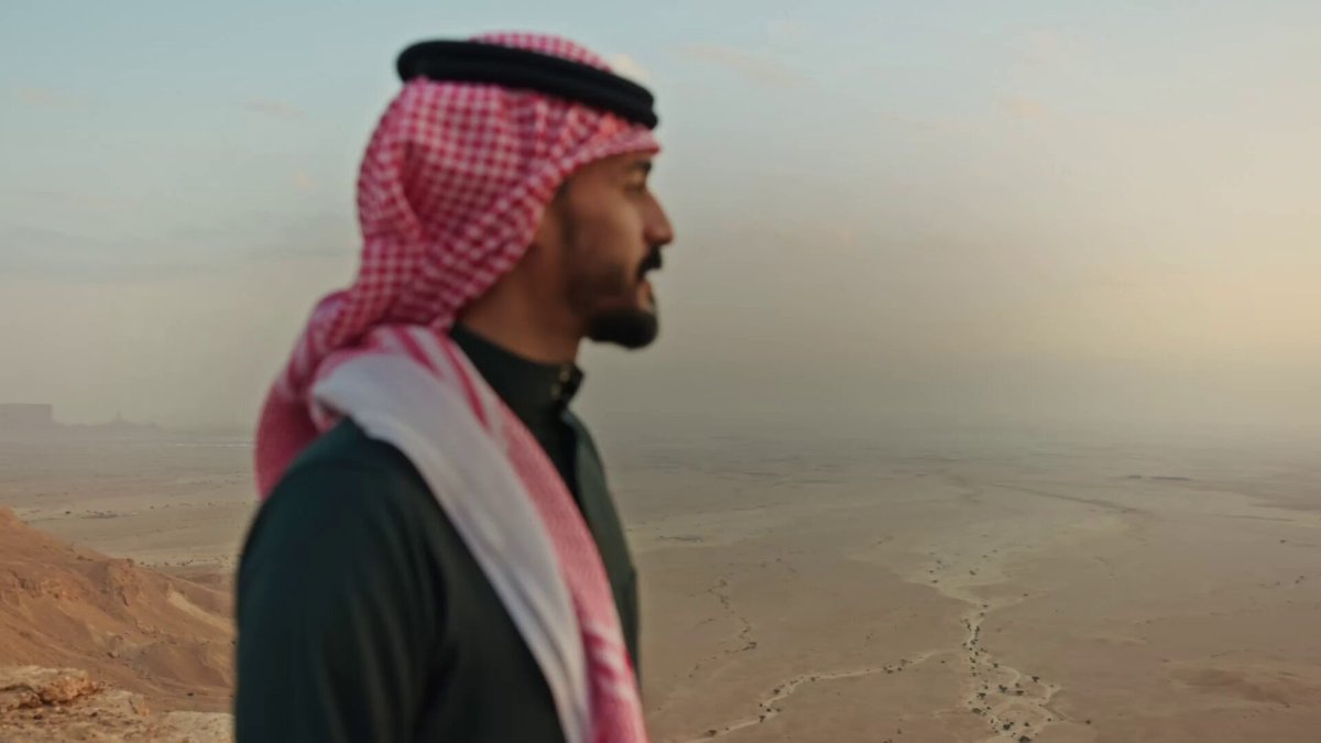 بعد حصوله على عدم ممانعة البنك المركزي السعودي، بنك فيجن يبدأ رحلته ليكون رائد المستقبل في الخدمات المصرفية الرقمية في المملكة. تجربة فريدة قائمة على الذكاء الاصطناعي تتيح لك إجراء معاملاتك البنكية بصوتك، حيث يلتقي الابتكار بالسهولة 