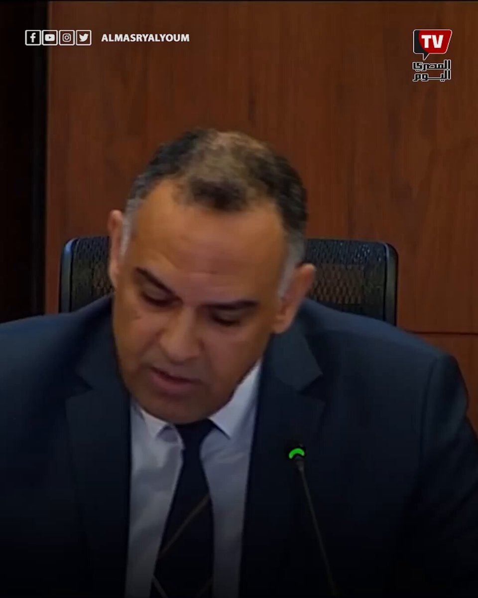رئيس تحرير المصري اليوم ل رئيس الوزراء: لماذا كل مشروعات الحكومة تأخذ صيغ استثمارية؟ 