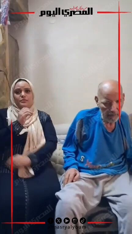 "بنتي طلبت منها تسكّني سابتني ومشيت".. مسن مريض يروي مأساته بعد أن ألقاه أبناؤه في الشارع بالقليوبية. تصوير: علي إسماعيل 