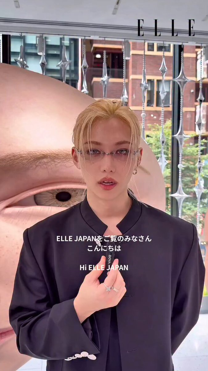 リノ フィリックス 生写真 FYgqYAKagAEVTkI.jpg