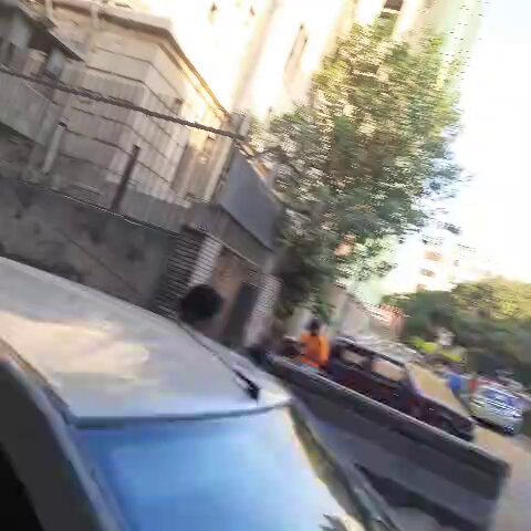 بوابة الوفد| السيطرة علي ح. ريق محدود في بعض المخلفات بجوار سور سنترال رمسيس 