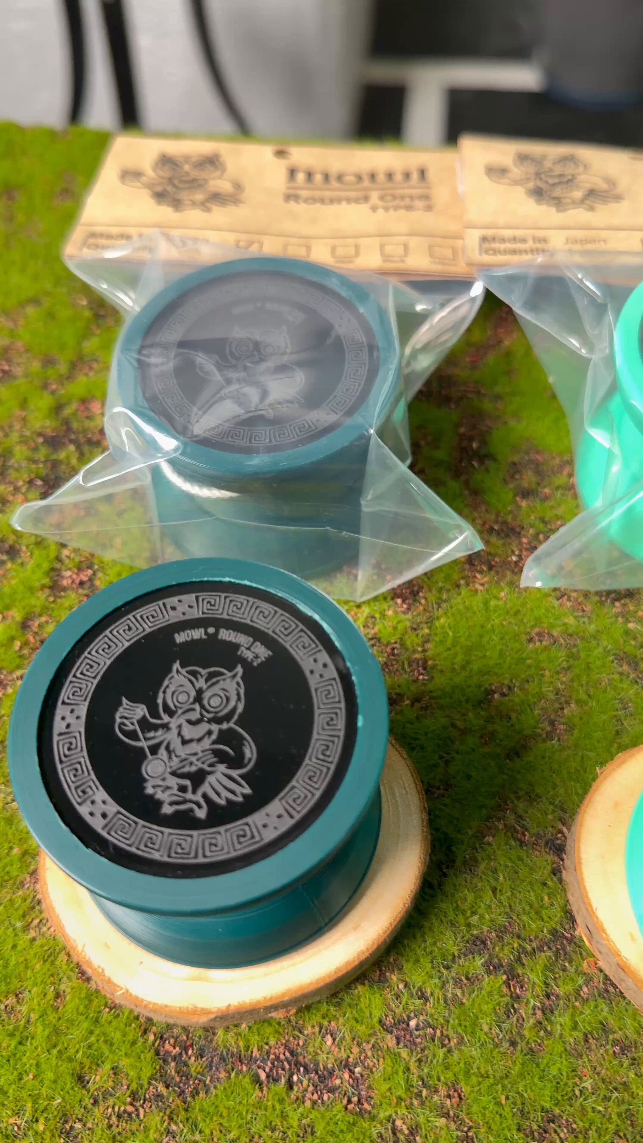 mowl M ダブルグリーン　mowl green mowl International Online Store