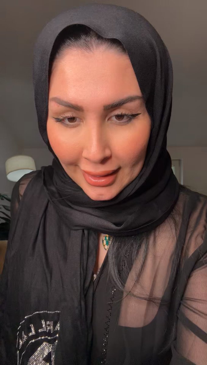 @hijabijoys video Tweet