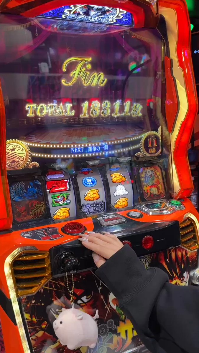 SEVEN RUSH Dream パチスロ機　卓上ゲーム機 SEVEN🎰RUSH （セブンラッシュ） (@777SEVENRUSH) / X