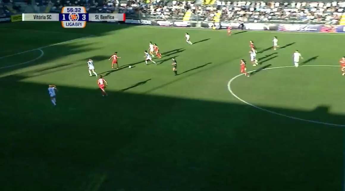 ⚽️ 2 minutos, 2 golos. Beatriz Cameirão 💪 (1-4)