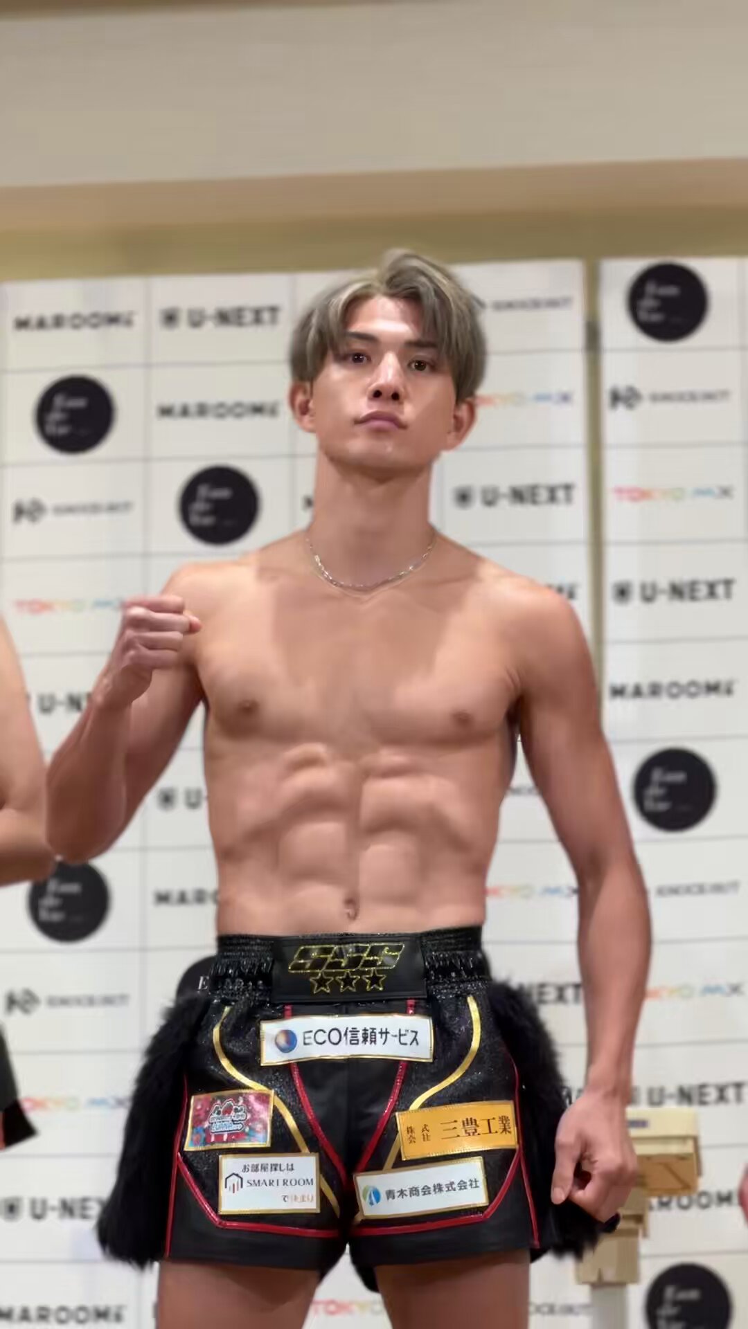 K-1 玖村修平　サイン入り ボクシンググローブ 黒 K-1 玖村修平 サイン入り ボクシンググローブ 黒