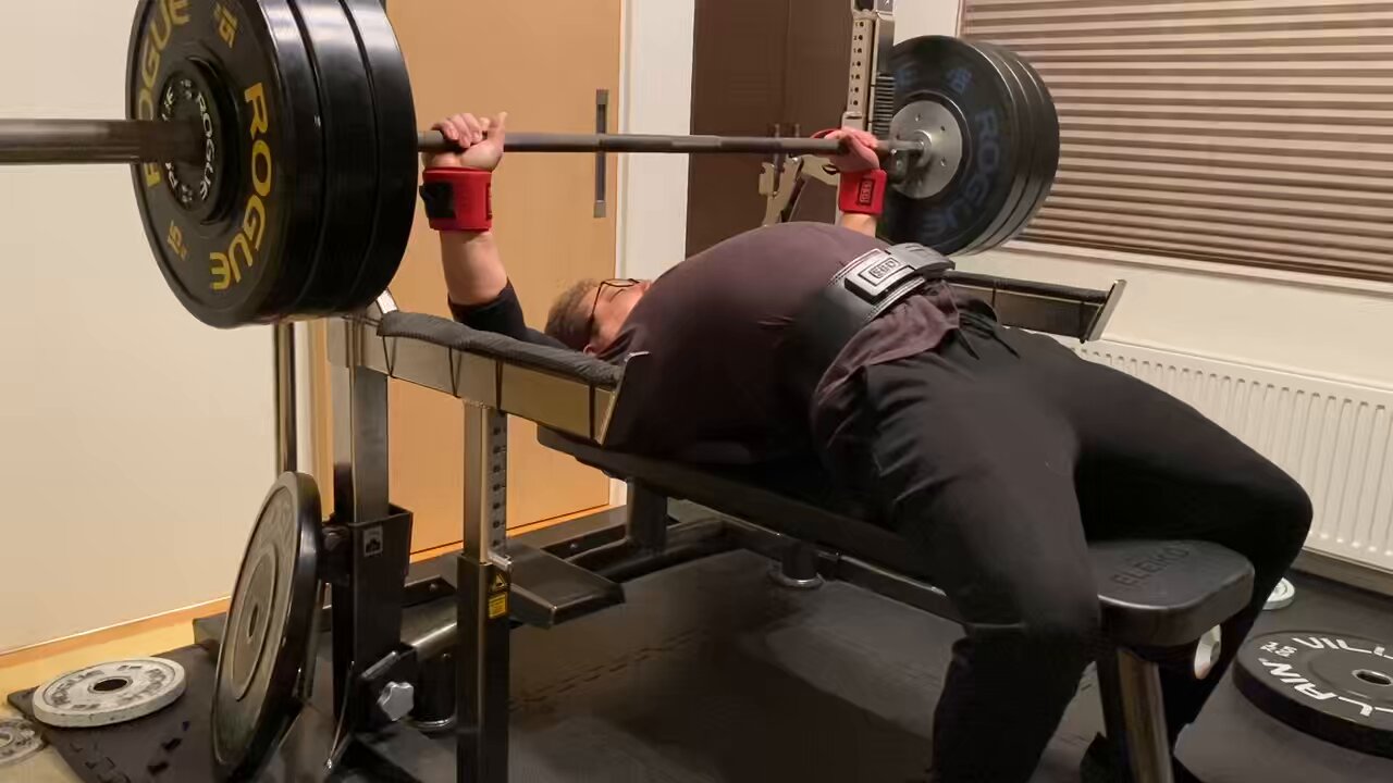 ベンチプレス IROTEC [10/1はPアップ] IROTEC（アイロテック）プレスベンチ K