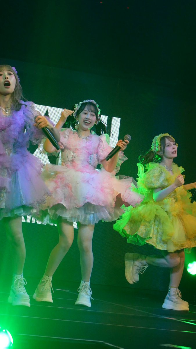 アイドル FRUITS ZIPPER OFFICIAL FAN LIGHT cover