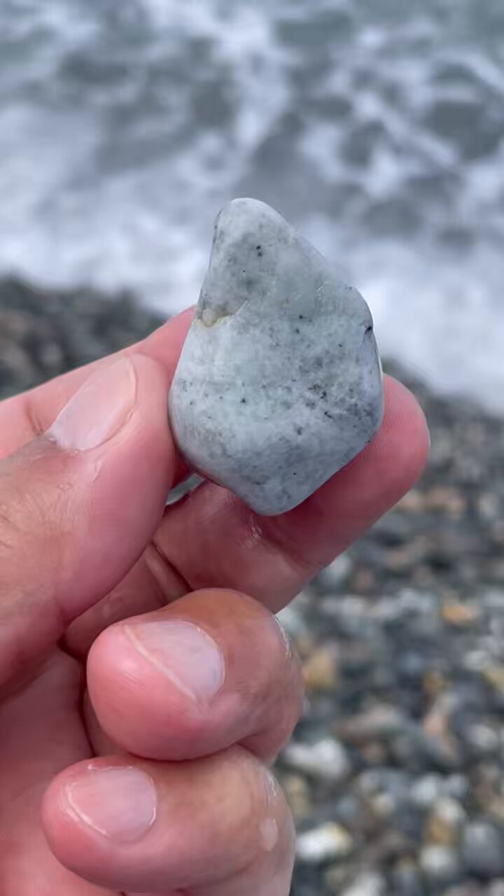 天然玉 水滴 水差し　翡翠　美品 天然玉 水滴 水差し 翡翠 美品 美術品・アンティーク・コレクション