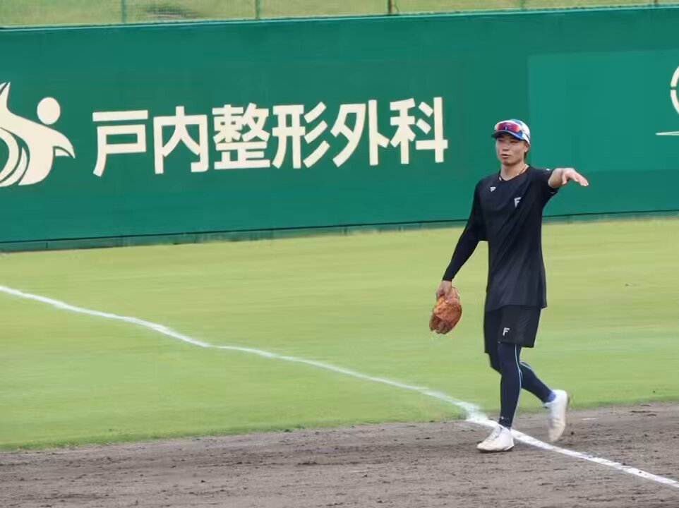 中島卓也フットガード 中島卓也フットガード