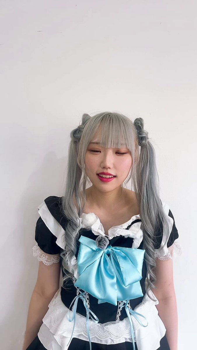 新品未開封】5周年 Photobook whoz that girl? 新品未開封】5