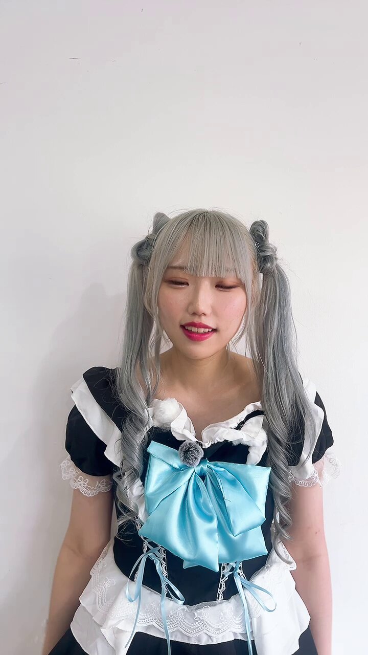 るるがおう初個展「Selfie Girl」当選商品：直筆色紙A『ブラウス』 るる様専用がおう初個展「Selfie Girl」当選商品：直筆色紙A