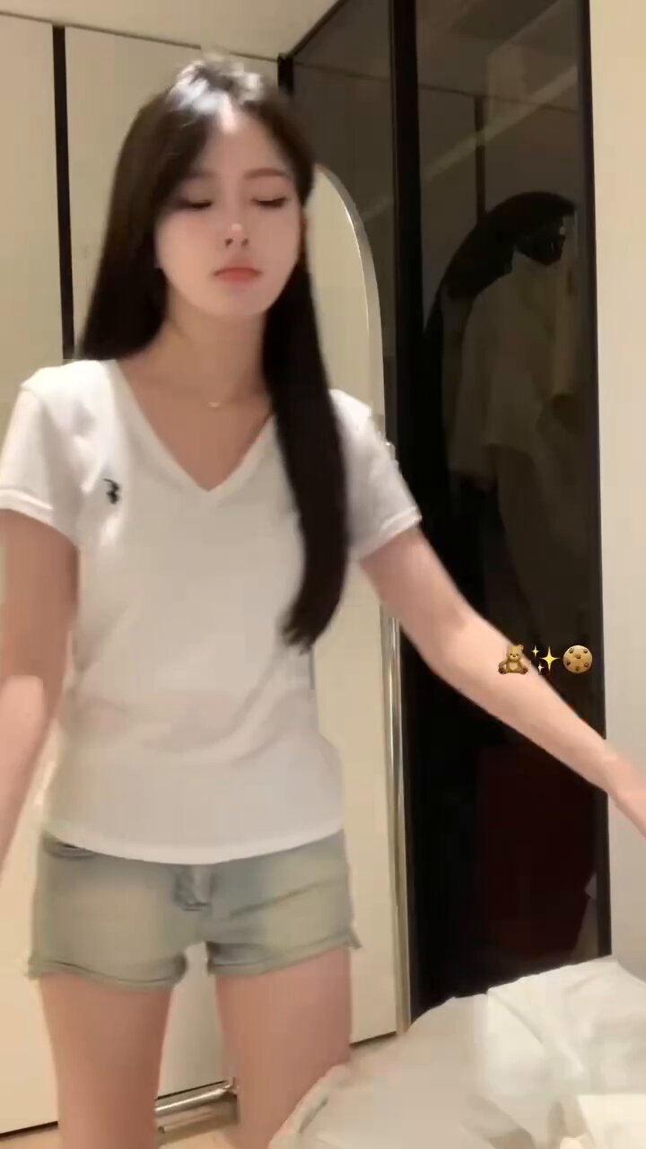 旧金山外围招聘电话微心11856811 高端外围真人真照见人付款极速
