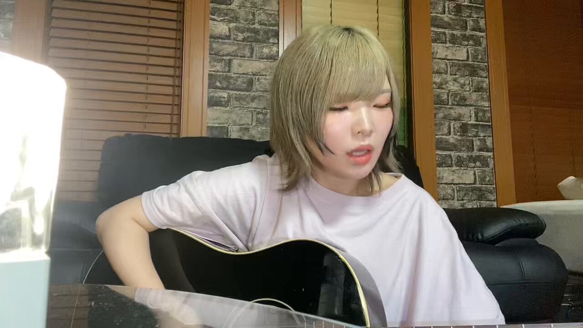 彼方•*¨*•.¸♬︎ 月追う彼方 「白昼夢」（Official Lyric Video） - YouTube