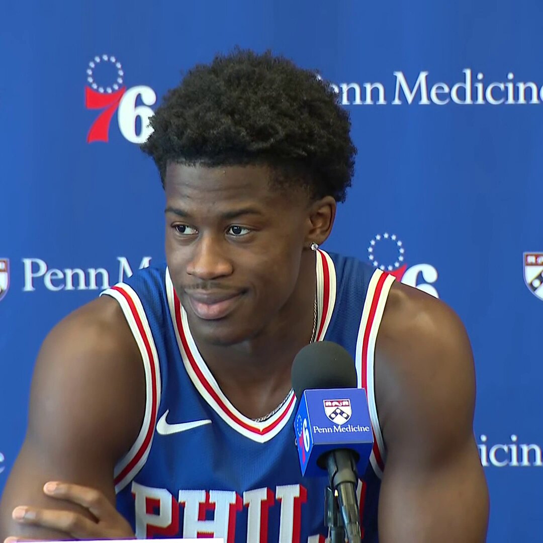 "My locker's right next to his... He keeps it real at all times."

Rookie VJ Edgecombe on learning from 76ers vet Kyle Lowry! 
