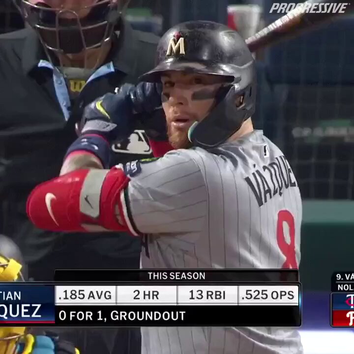 Perfect swing, Vazqy! 
