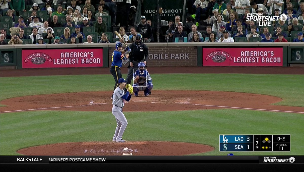Roki Sasaki strikes out Cal Raleigh! 

(via @SportsNetLA)

