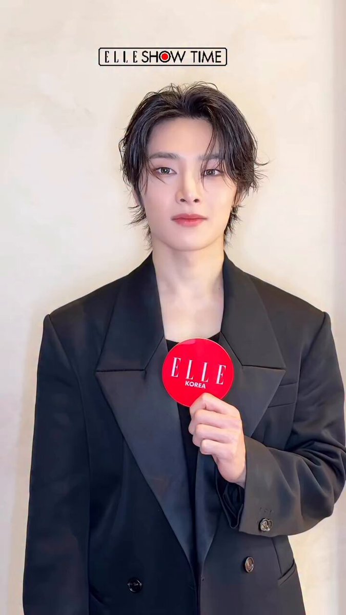 くみさん専用(バンチャン+ハン) Wahhhhh he's so adorable 😭💖 I just wanna put him in my