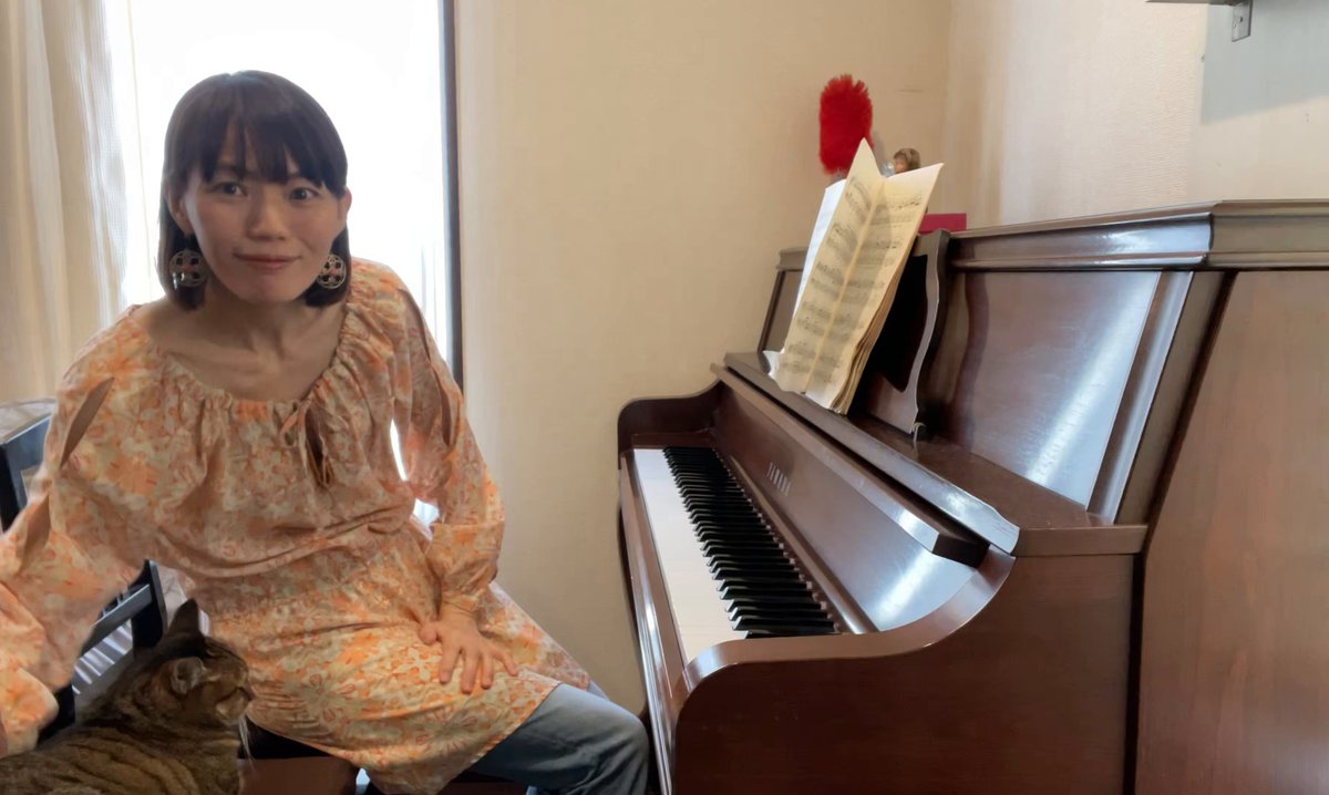 erikaページ ERIKA METAL EVOLVE Sunglasses in Black and Evolve Photo Blue