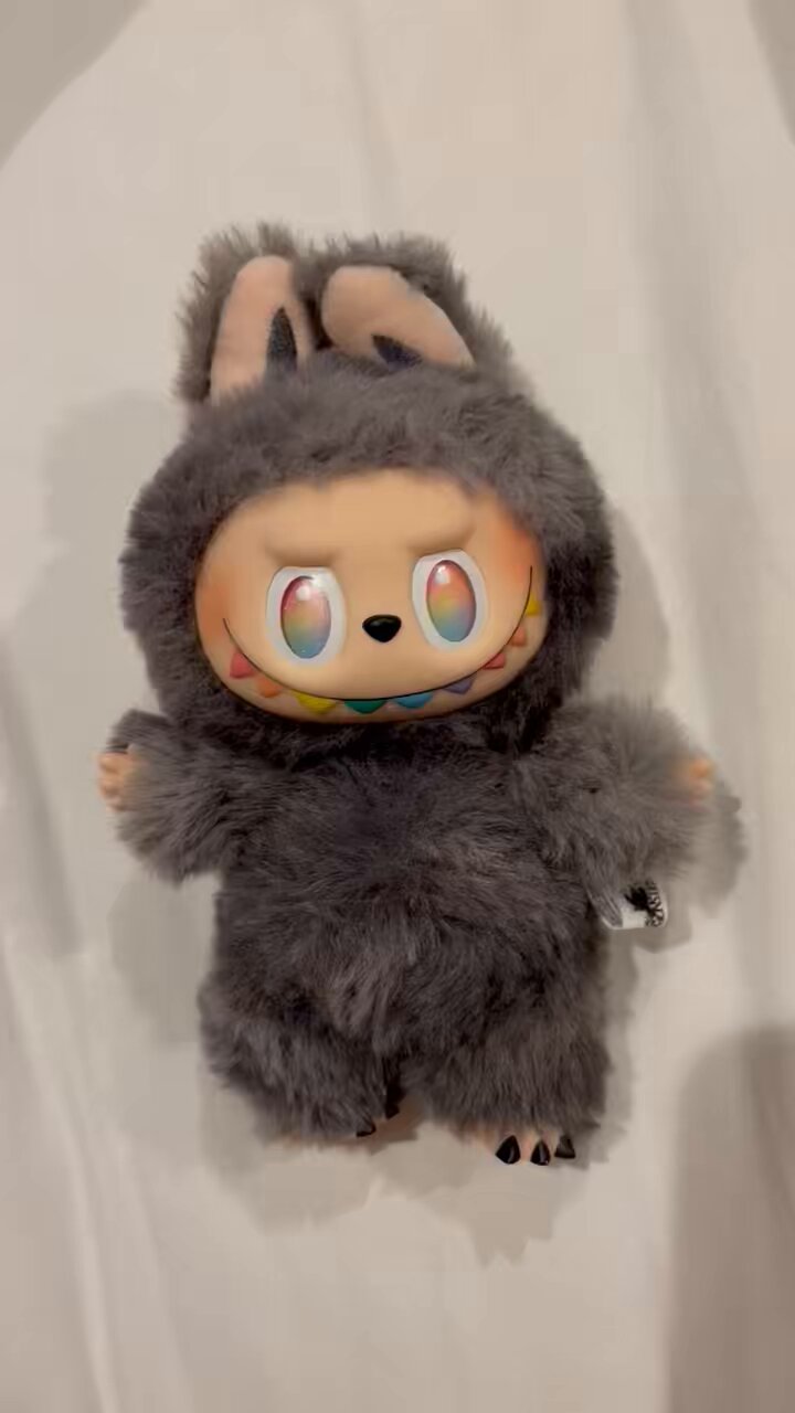 ラブブ　シークレット　♡ 2025年最新】POPMart labubu シークレットの人気アイテム - メルカリ