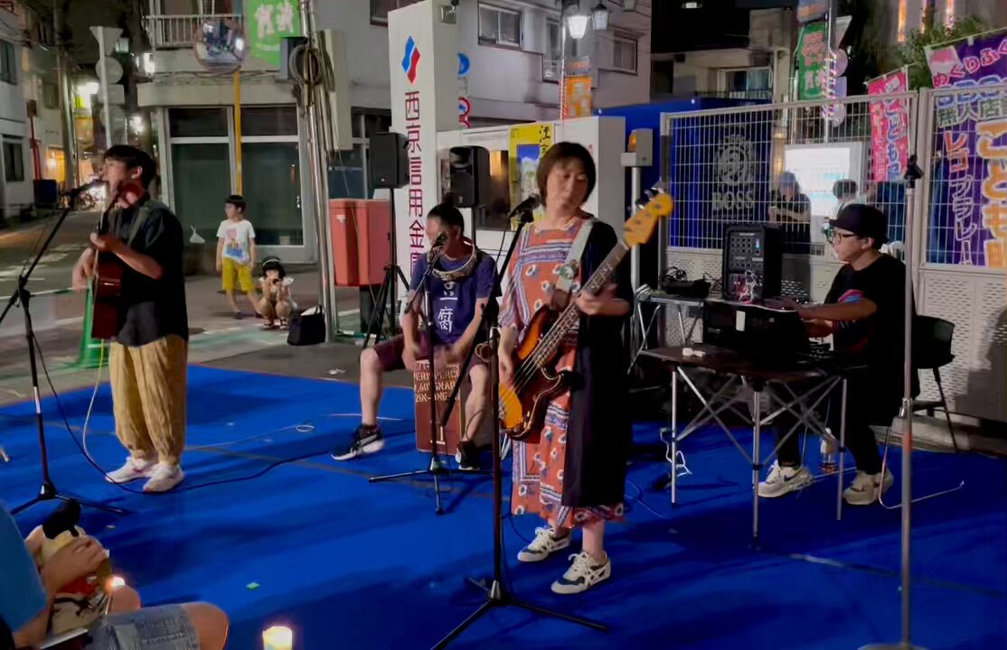アンティークなブリキの猫の演奏隊❗️ Yahoo!オークション - ブリキの玩具 可動品 Turn Over Cat 猫