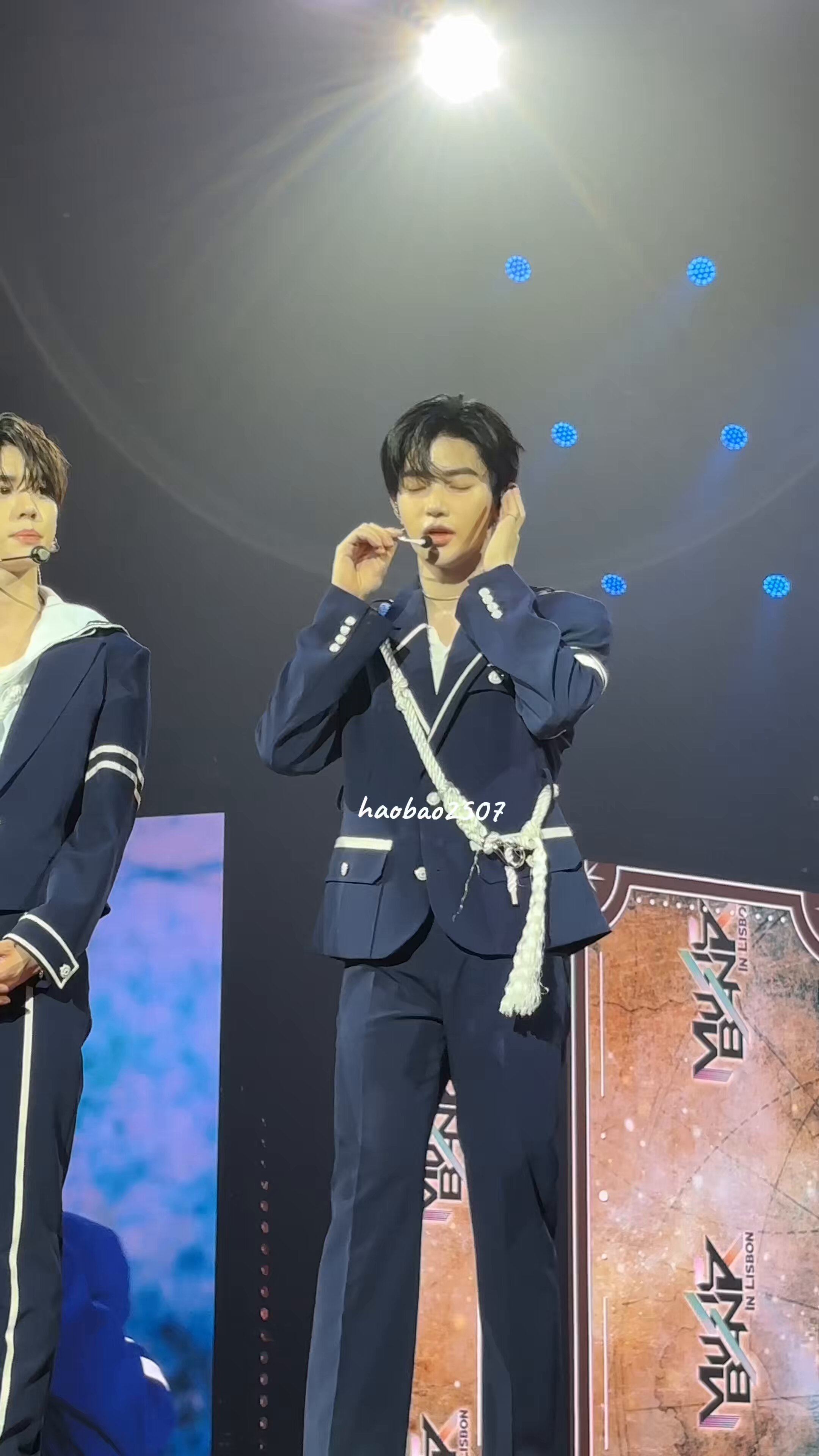 Hi,how are you? / 『バンホーテン』 Hi,how are you?『バンホーテン』CM - YouTube