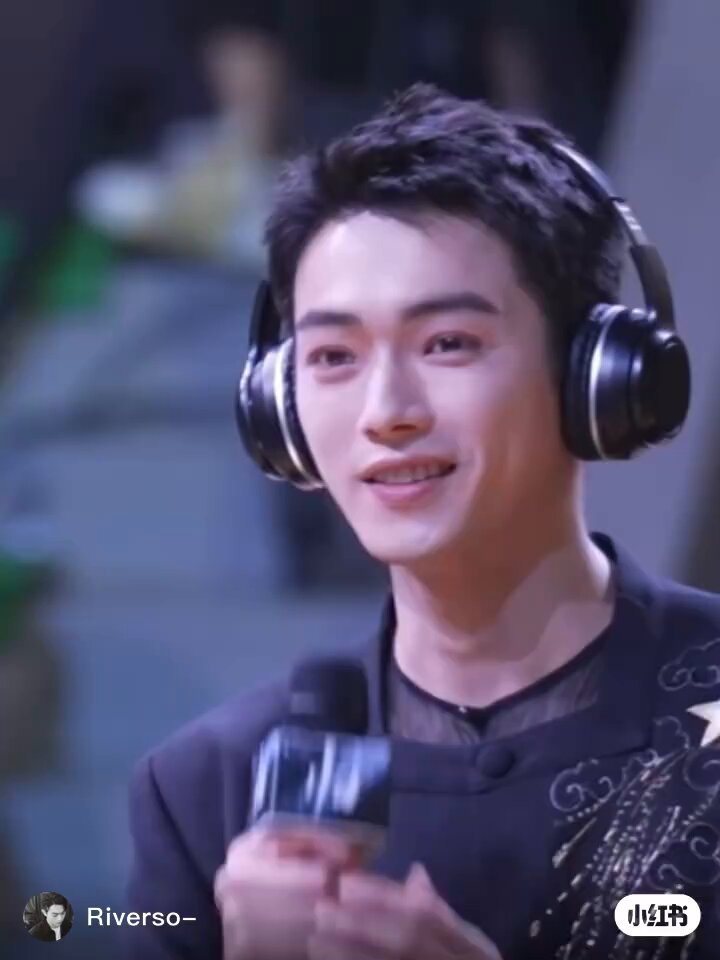许凯 XuKai🌙Crystal on X: 