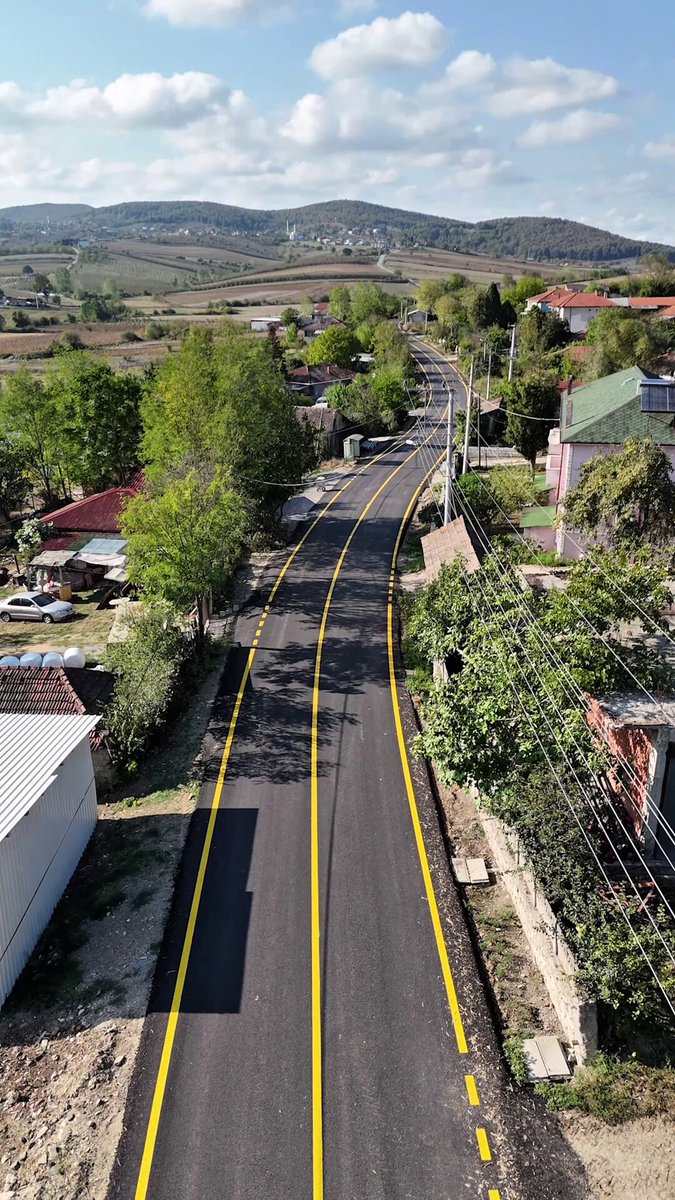 Söğütlü’de 6 Kilometrelik Yol Asfaltlandı