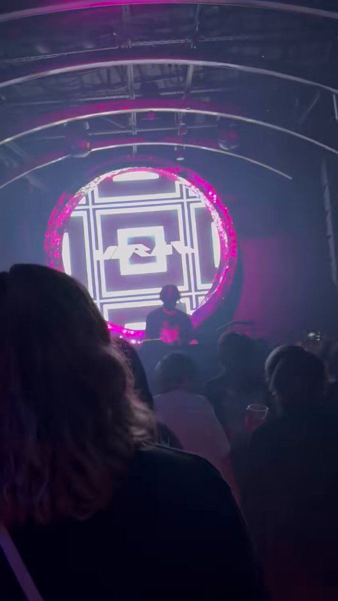 viral_zerotokyo - Cerca / X