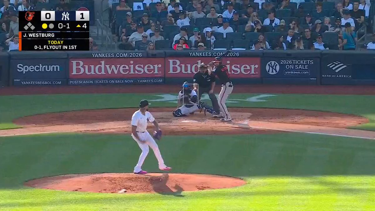 Jordan Westburg ties the ballgame in the Bronx with a 414-foot shot 💥 
