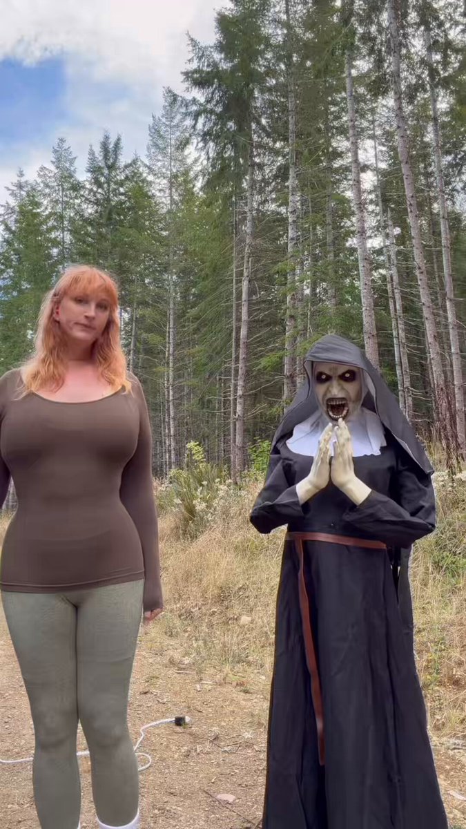 Valkyrie mommy brynn nude