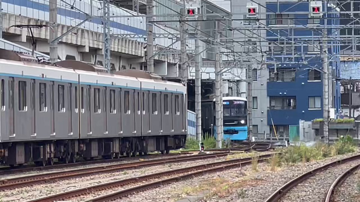 ロボト@列車大募集！✳︎プロフ必読✳︎ 列車 ロボト@列車大募集！✳︎プロフ必読✳︎様専用 列車