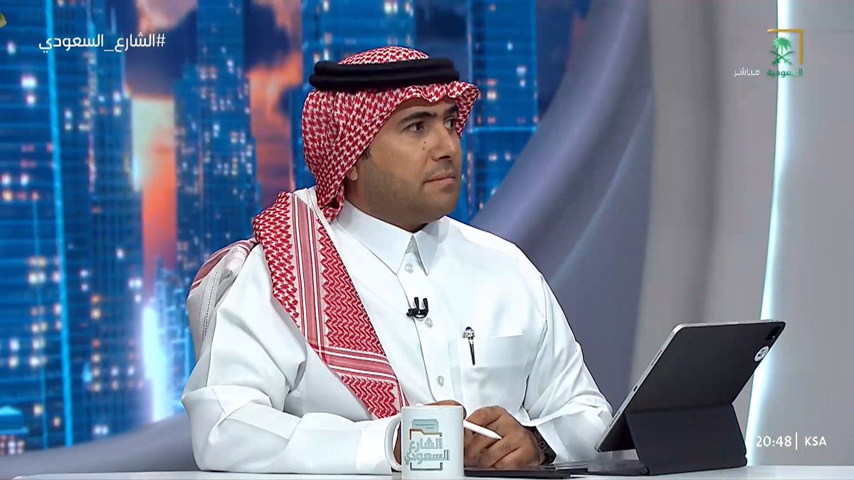 فيديو| القرارات الجديدة فتحت باباً واسعاً للشباب، لبناء مستقبلهم، والأراضي المعروضة اليوم فرصة على طبق من ذهب. #الشارع_السعودي 