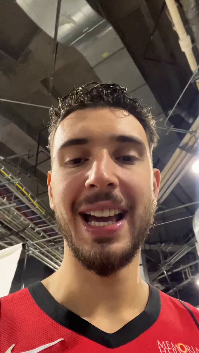 Media Day check-ins! 

Wait till the end 😂 