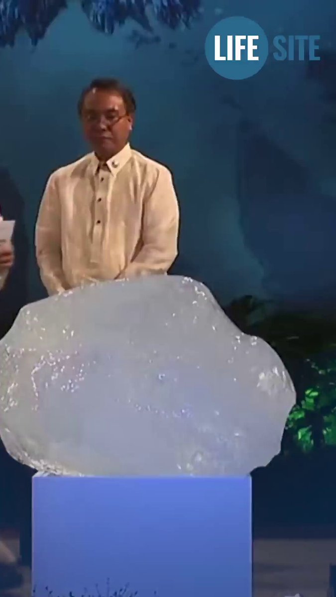 And to think that they brought this in from one of Greenland's supposedly dying glaciers.... 🤪🤦‍♂️ 