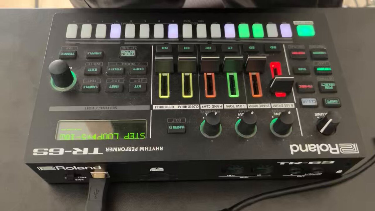 VERSELAB 音楽制作機器 7月3日新品購入品 VERSELAB 音楽制作機器 7月3日新品購入品 VERSELAB 音楽制作機器 7