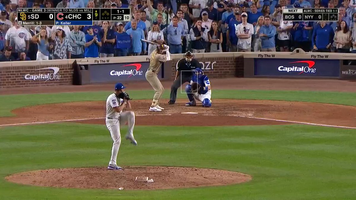 Jackson Merrill leads off the 9th inning with a homer 👀

#Postseason 