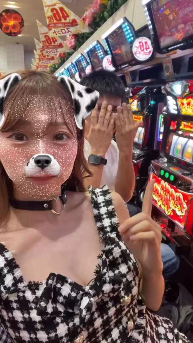 あーちゃんまんページ 💜🩷❤️🧡💛💚🩵💙🤍 初めてのショートパンツは 正直、白目むき