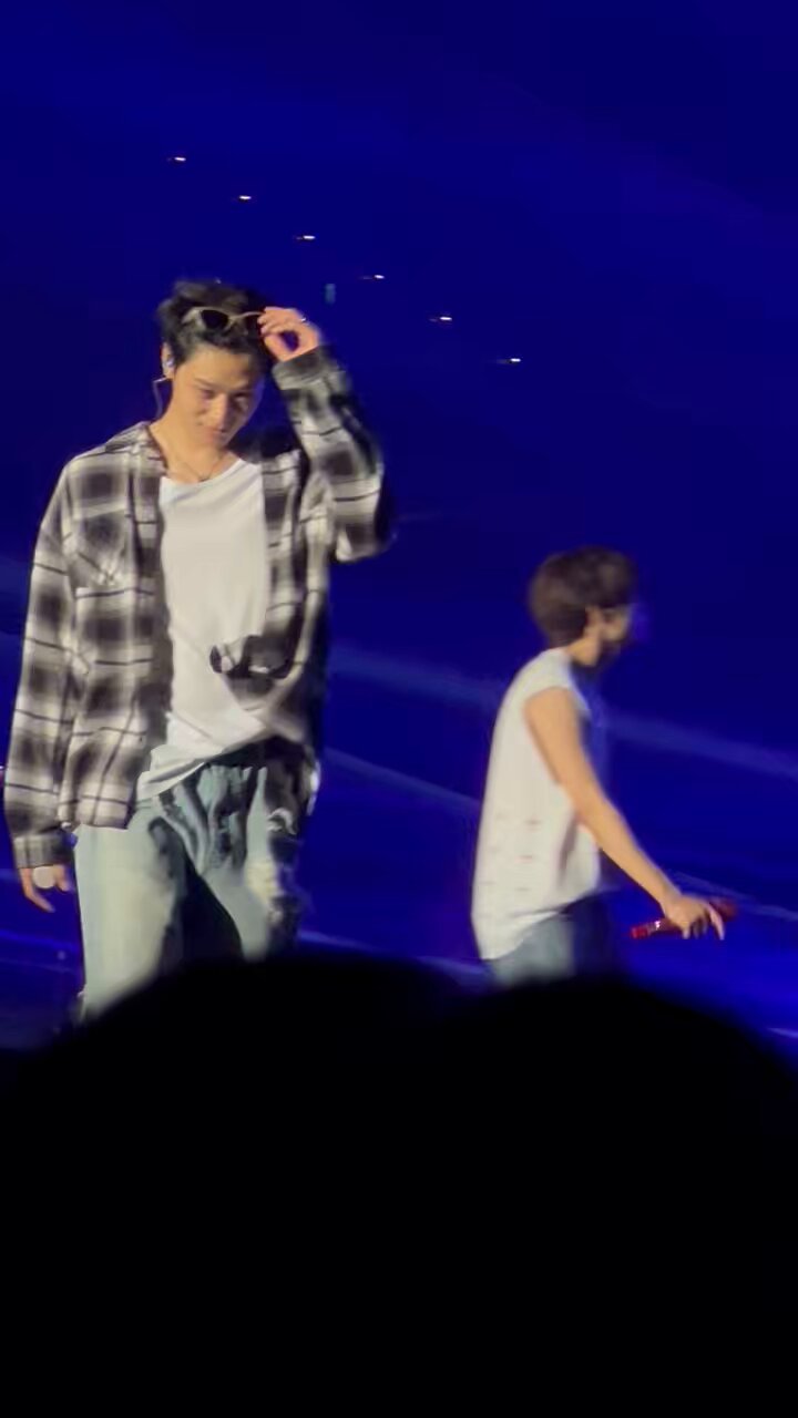 CLOSEYOUREYES ヨジュン　5/31 ツーショ ツーショット SONGSEUNGHO JP (@songseungho_jp) / X