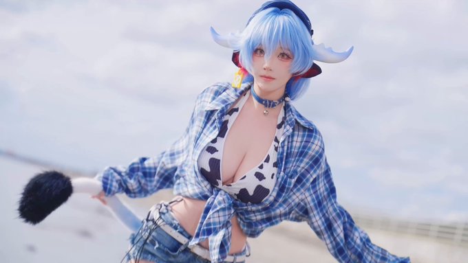 コスプレイヤー菌烨takoのTwitter動画3