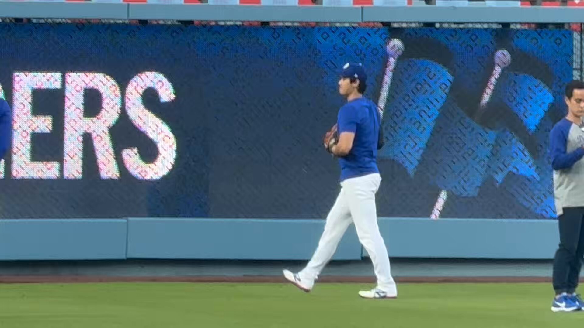 dodgers17 (@ttr6ttr) / X