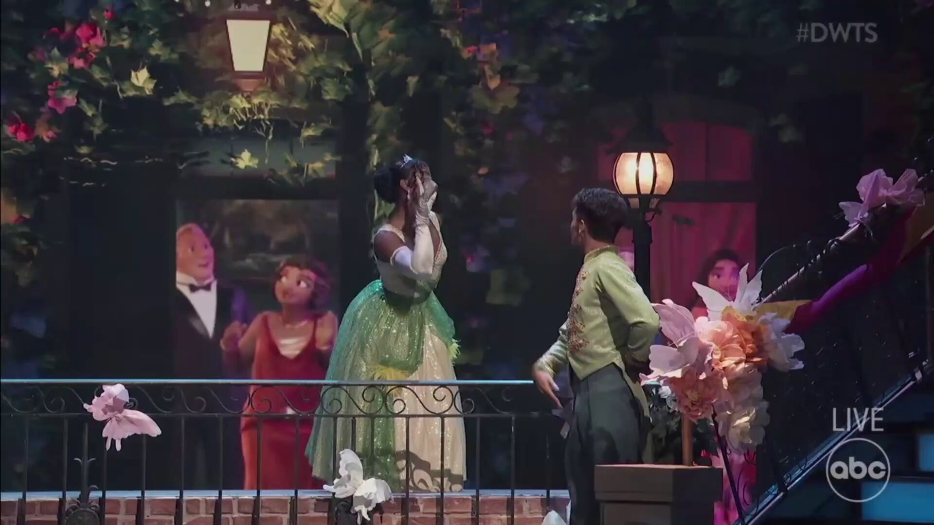 みーこ様 みーこ様 みーこ🦄 (@6858cci) / X