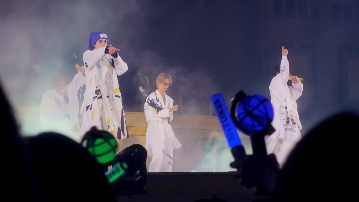 りぼん (@six_weare) / X