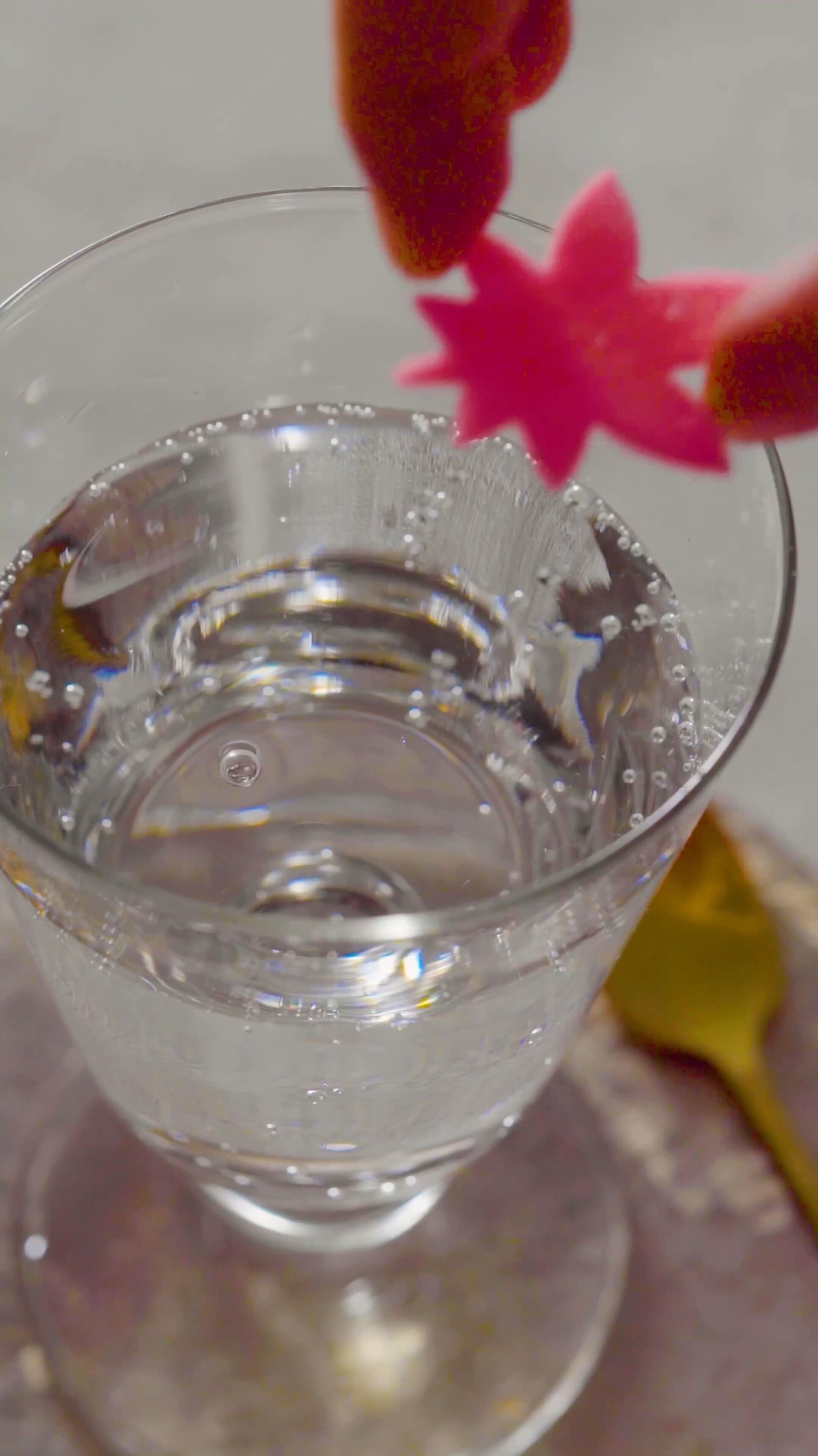 xw (@frL1YXOrId57774) / X